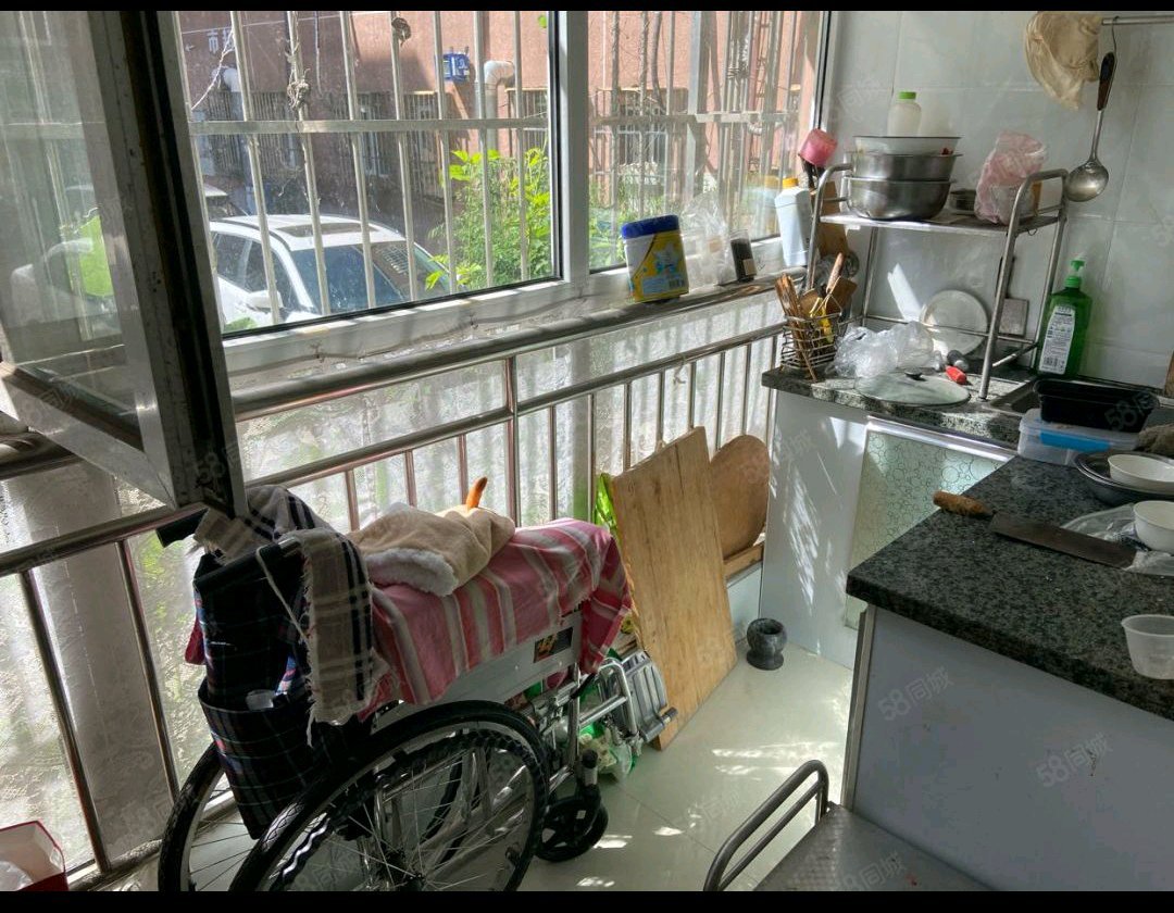 洋西花园,洋西花园一层60平米一室拎包入住5