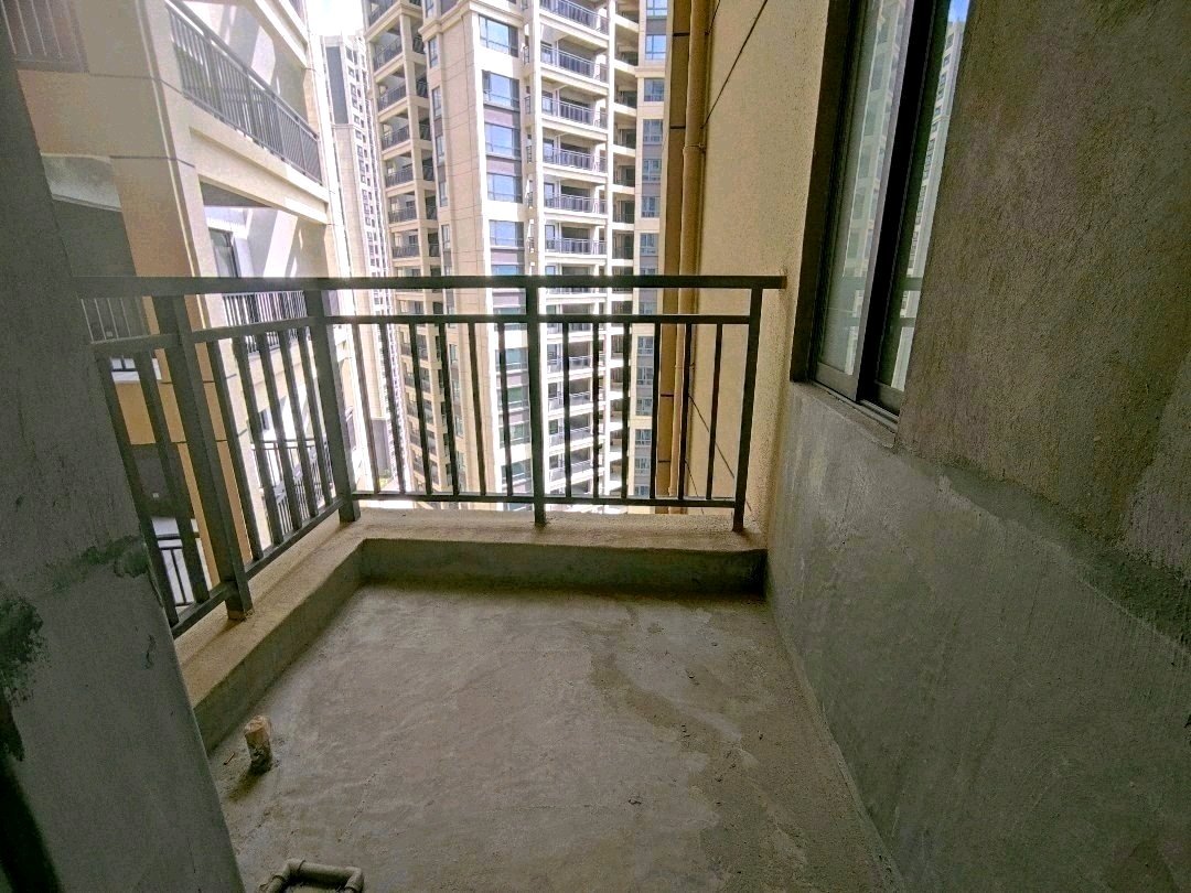 沁湾铭园二手房出售