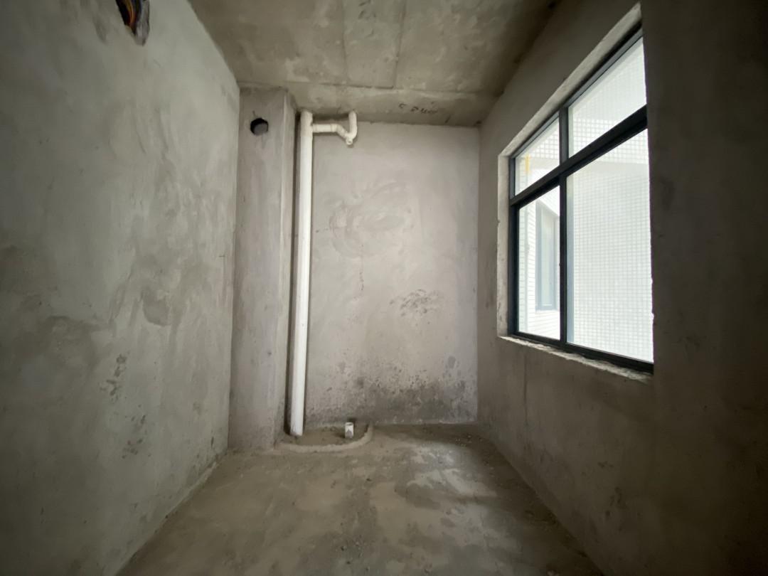 东方新城,东方新城 南向3房 区域分配东风小学,高州中学初中部8
