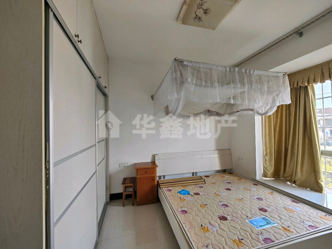 福源苑,福源苑电梯3房2厅2卫107平,另有车位10万7