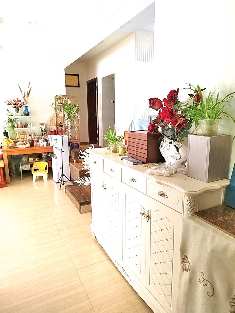永盛花园三期,永盛花园期一楼4房带院子95平花园5