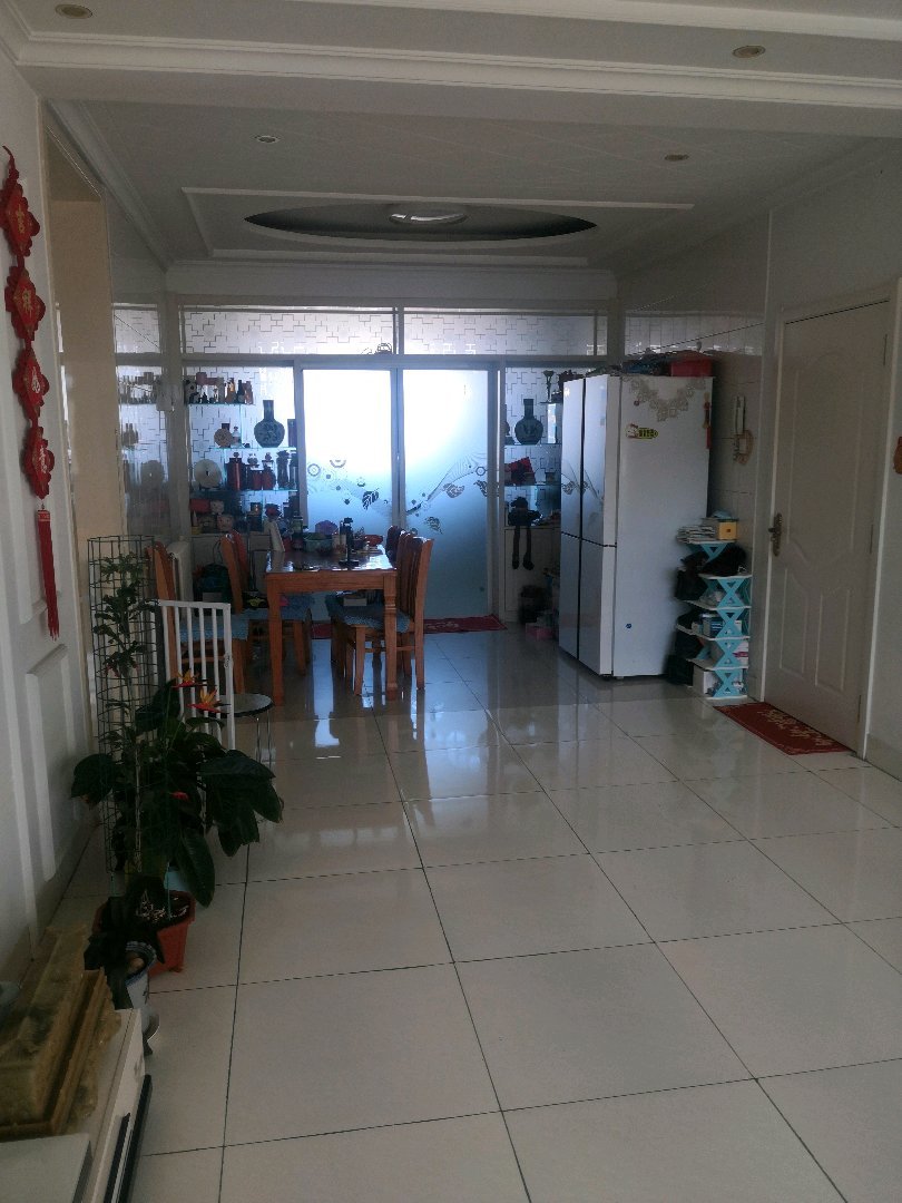农丰小区,农丰西小区,6楼,两室两厅一卫,精装修,南北卧,带储藏室!12