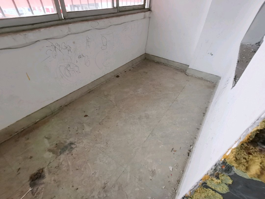 建材市场,市中心三房,血区房,价格美丽3