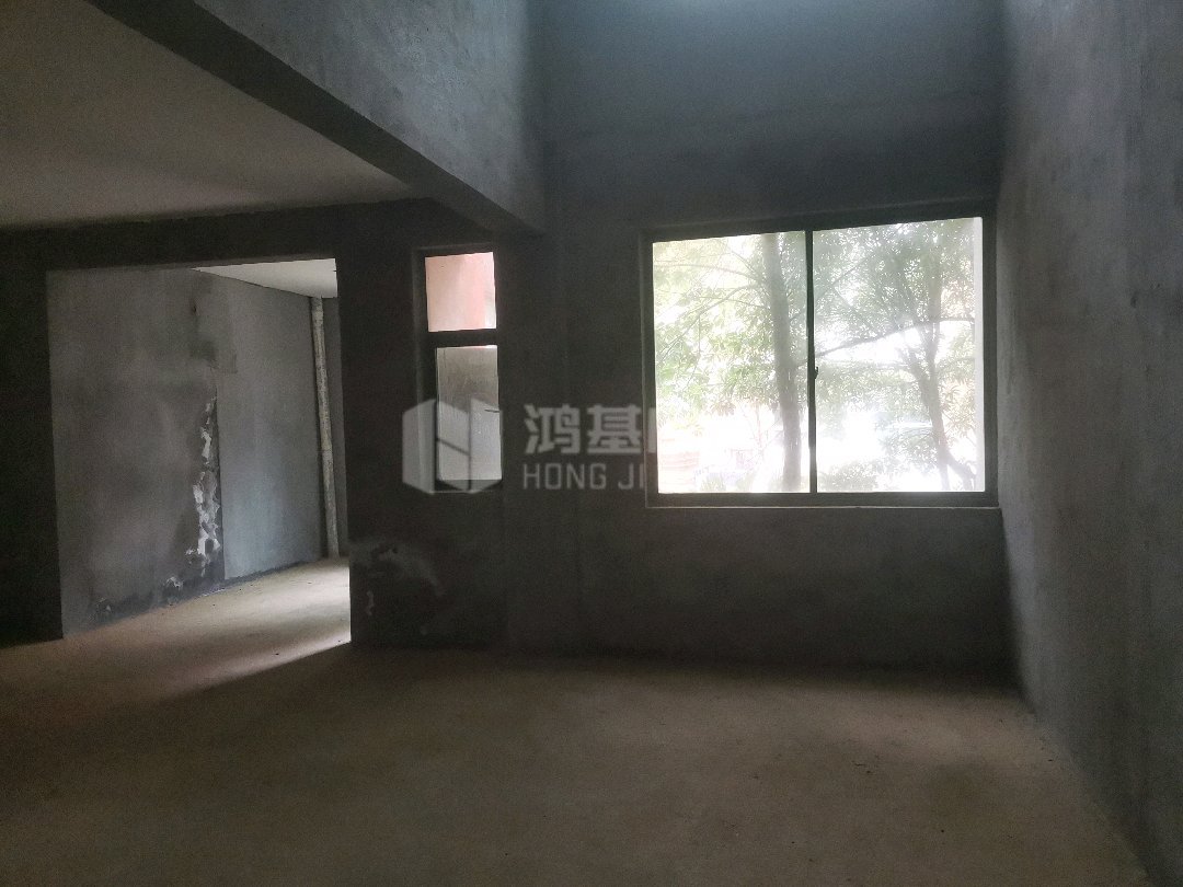 洪恒山庄,业主诚心卖,看房提前预约,采光极好!10