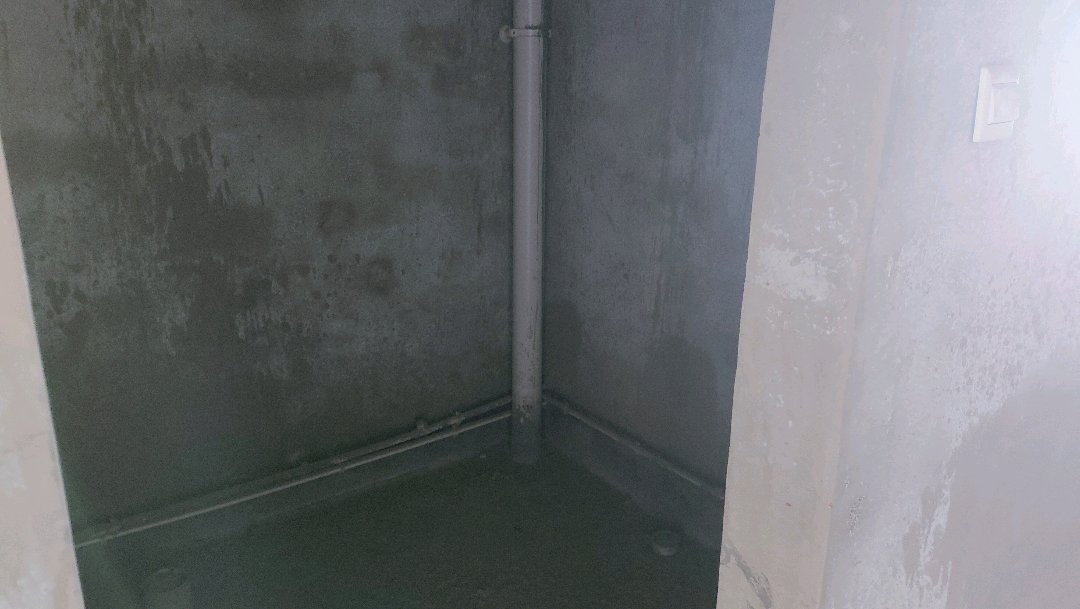 兰包路小区,五室两厅三卫两阳台复试6+7六中,南北通透,光线充足,7
