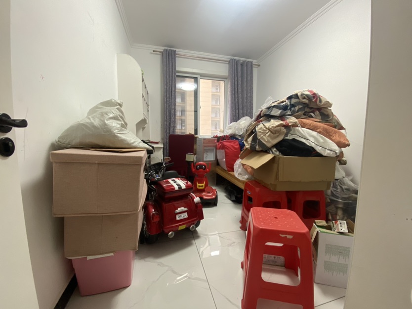 一涵牛津公馆,精装3室2厅1卫1阳台地铁沿线超值因房子小换大超值地5