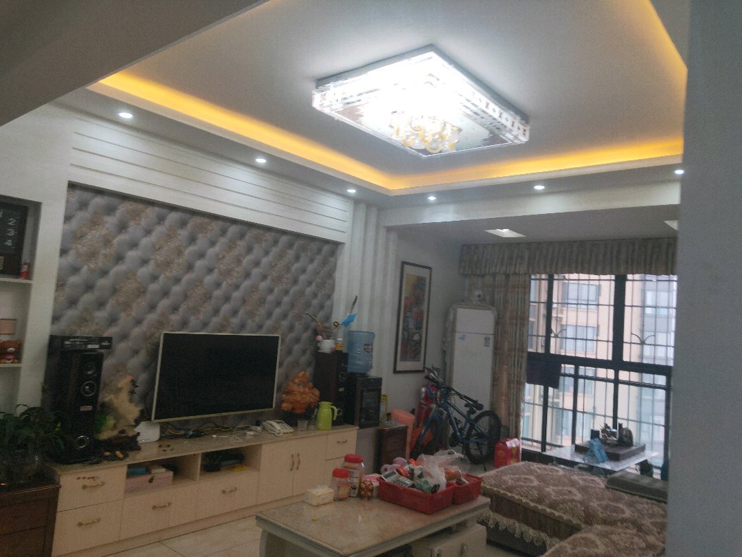 金江外滩B区,金江外滩精装修住家房出售,带产权车位,家具家电,拎包入住12
