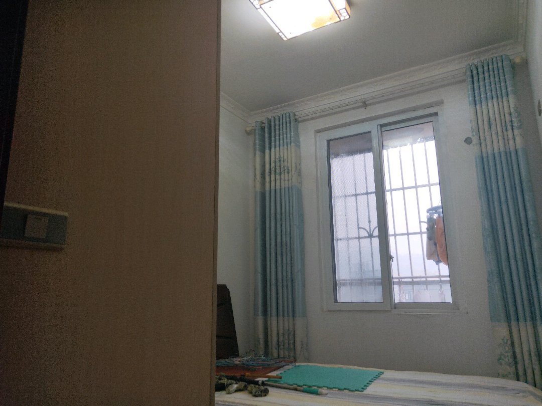 金江外滩B区,金江外滩精装修住家房出售,带产权车位,家具家电,拎包入住5