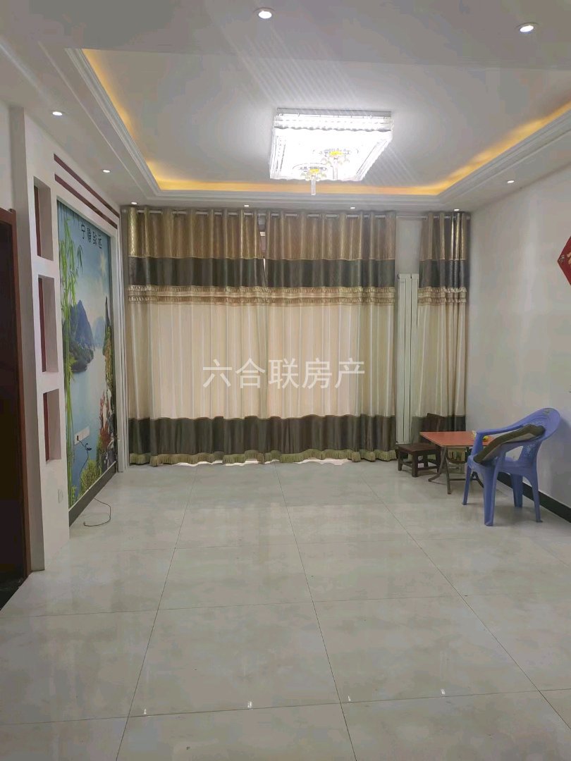 洋州明珠,繁华一展王侯笑,富贵不让帝王家,洋州明珠精装两室两厅4