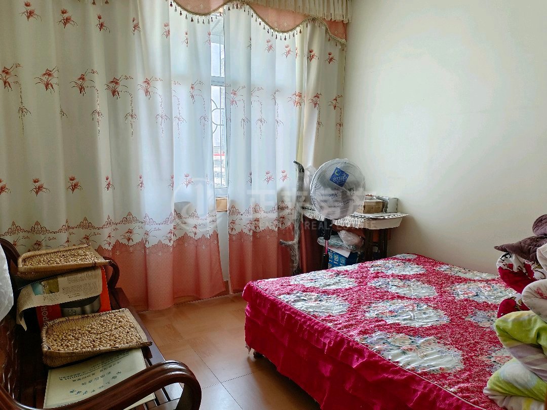 建设路,建设路单元房 南北通透 采光好 不动产证在手8