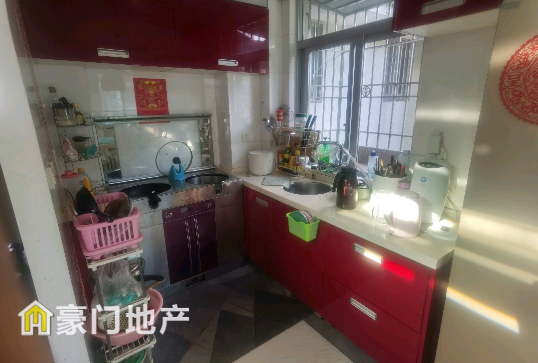 逸涛豪苑,10.8逸涛豪苑复试楼 113平103万 居家带60平露台2
