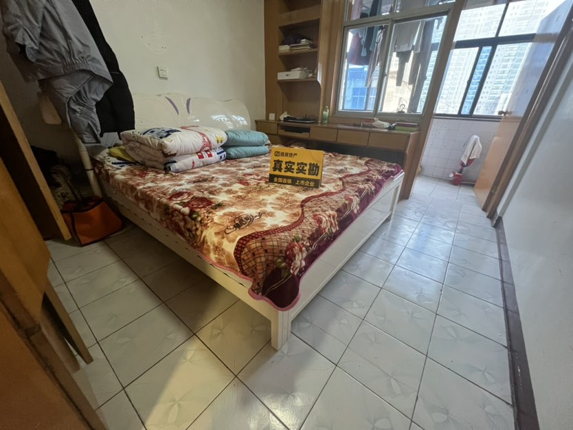 铁二处家属院,铁二处两室一厅,步梯中层1