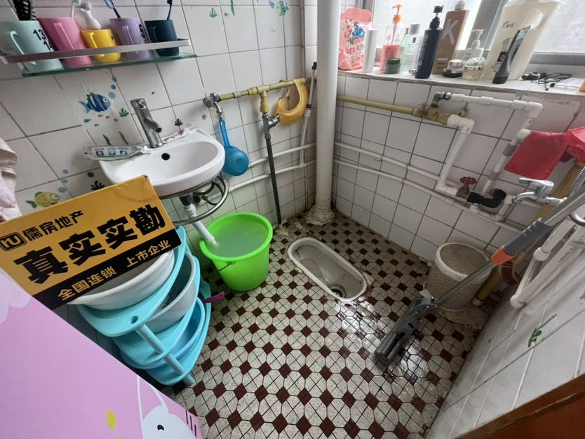 铁二处家属院,铁二处两室一厅,步梯中层2