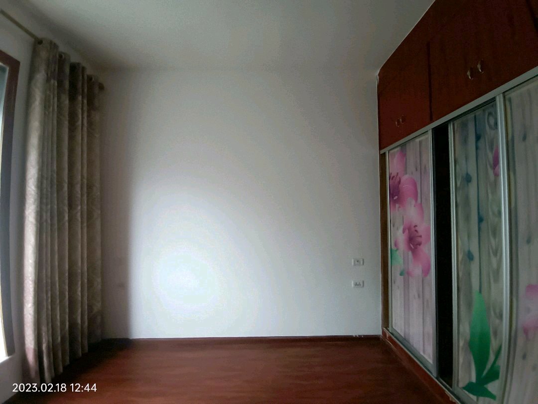 碧桂园,南中对面碧桂园,三室两厅一卫,顶楼还有一层另外带花园10