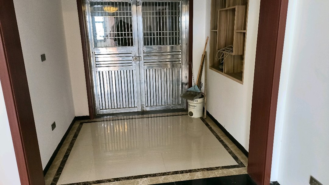 杨贵店,仅19.8万即可买三室两厅两卫的精装修房屋心动吗心动不如行动3
