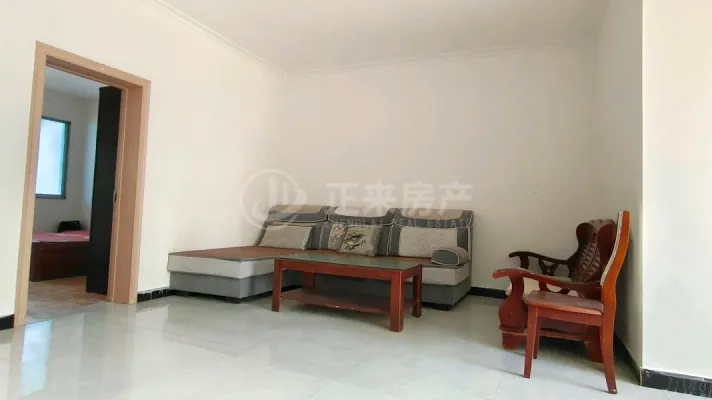 上海路中段,家具家电齐全,拎包入住,停车方便