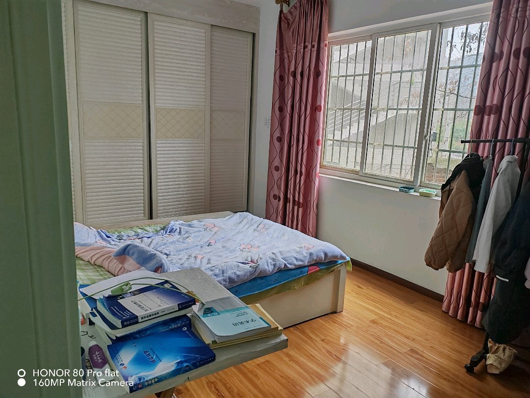 银沙桥,户型方正丨配套完善丨三室两厅一卫丨出行方便丨看房预约2