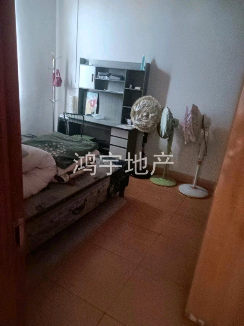 新联路,新联路四里居委会东侧原房产公司宿舍,读泉小泉中4