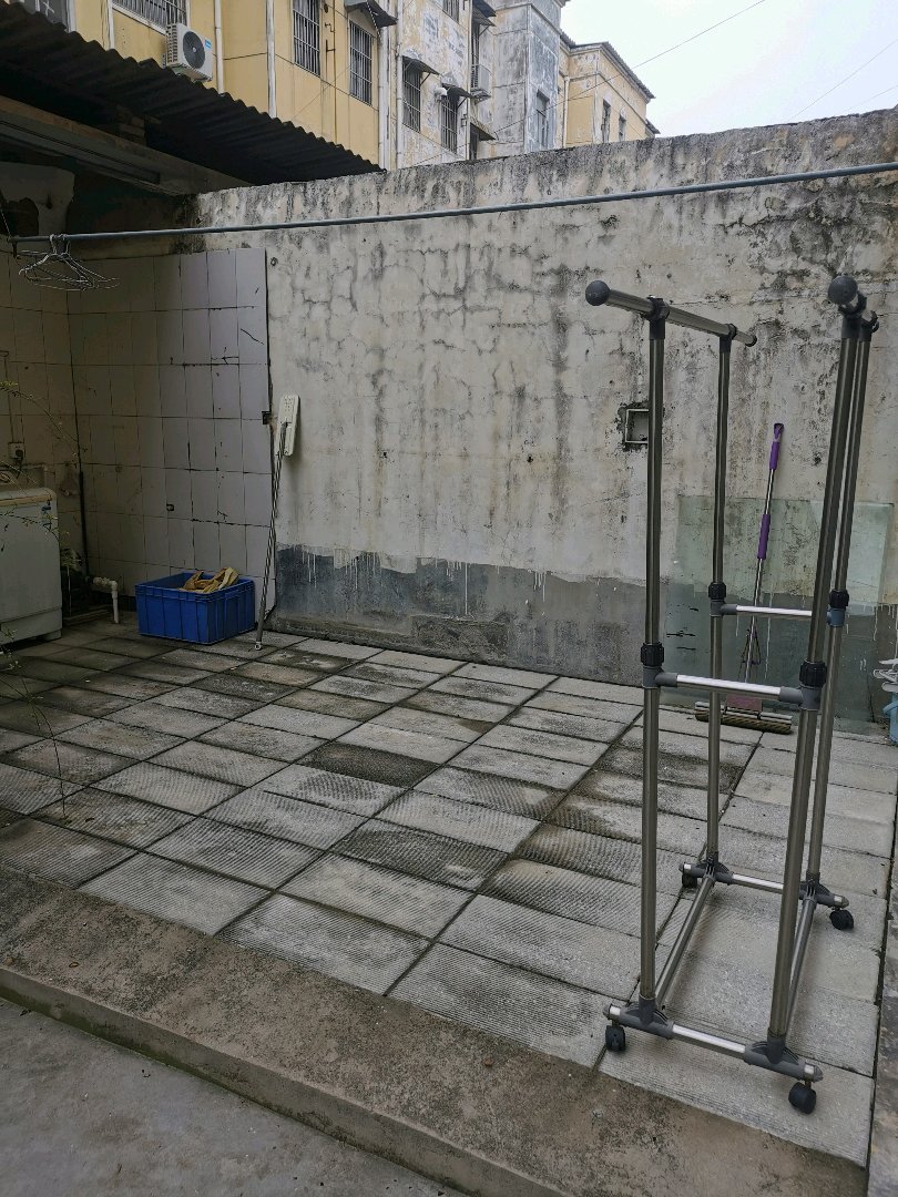 京都公寓,汤买赵老干部家属院,一楼带院60平,采光很好,带有储藏室5