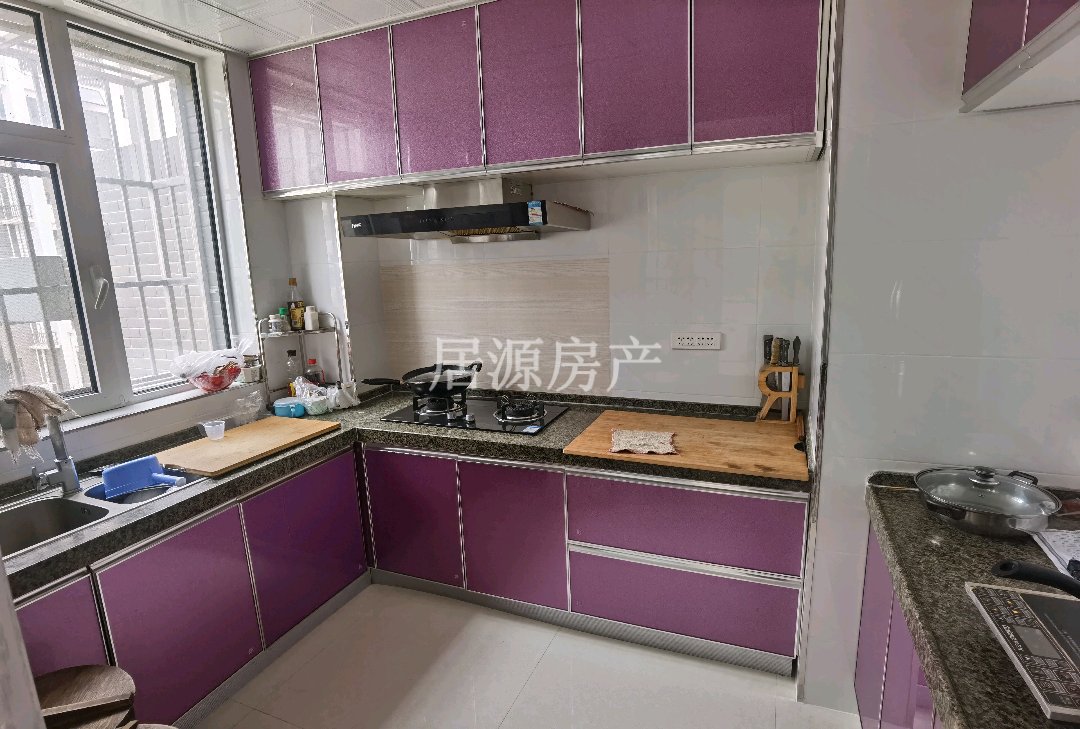 九龙佳苑丁香苑,九龙佳苑丁香苑 3室2厅1卫1阳台精装 使用面积大楼层好11
