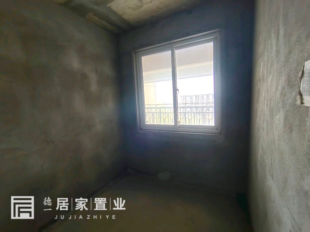 中南世纪城,中南世纪城,毛坯,2室2厅1卫,老证,房东诚意出售9