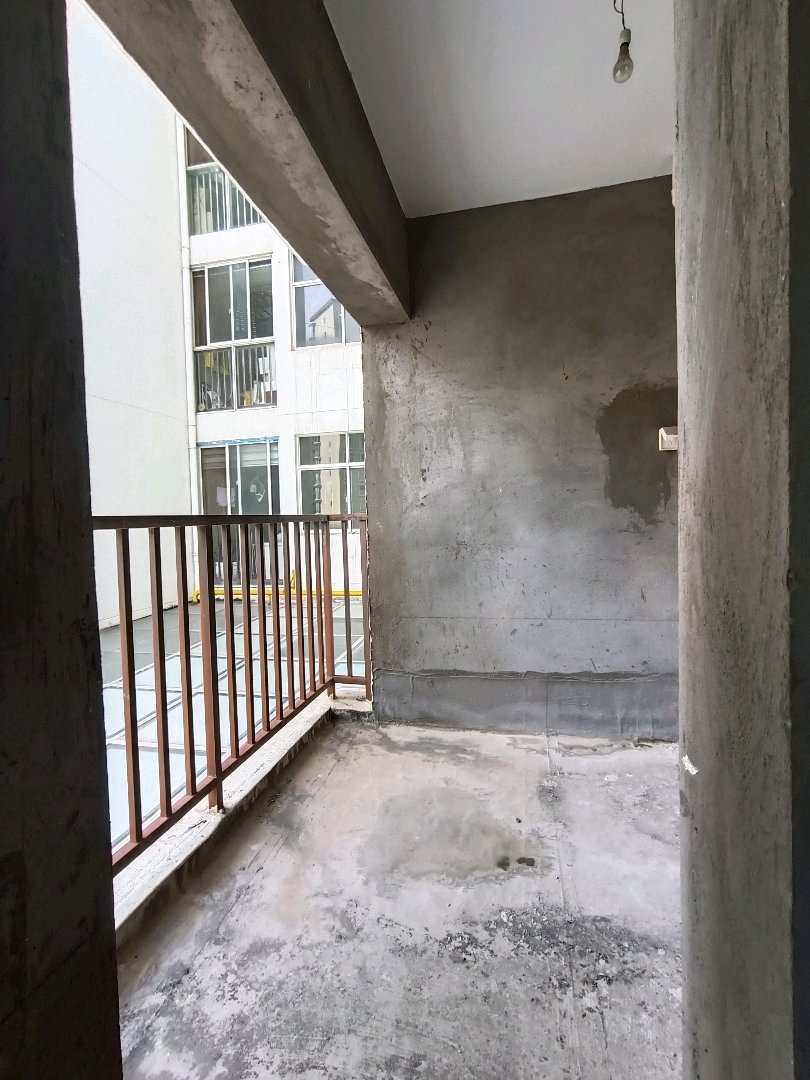 水云华城二手房出售