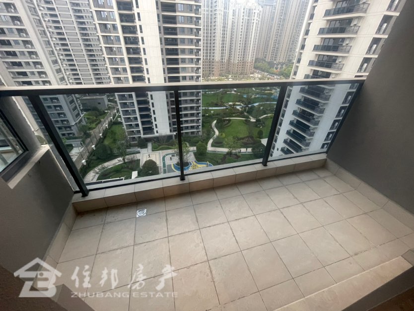 庆丰拥涛府,后现代主义年轻人的选择!经典庆丰拥涛府8