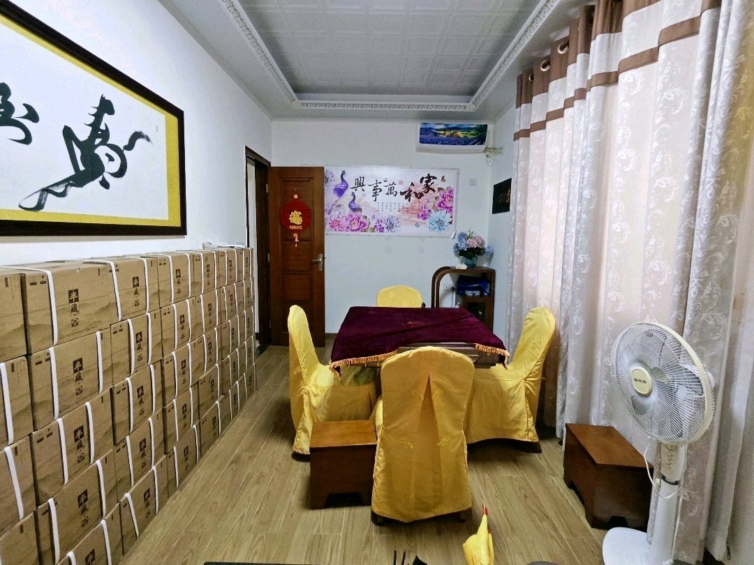 碧桂园假日半岛,座北朝南,街心公园围绕7