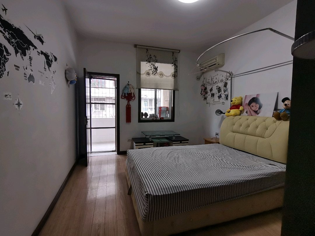 老市委家属楼,单位大院2楼停车方便3