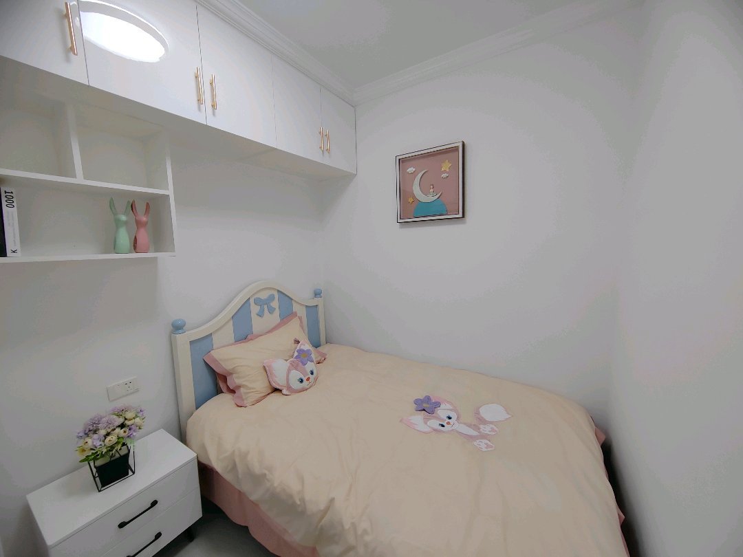 栖霞小区,栖霞小区精装三房出售,产权满二6