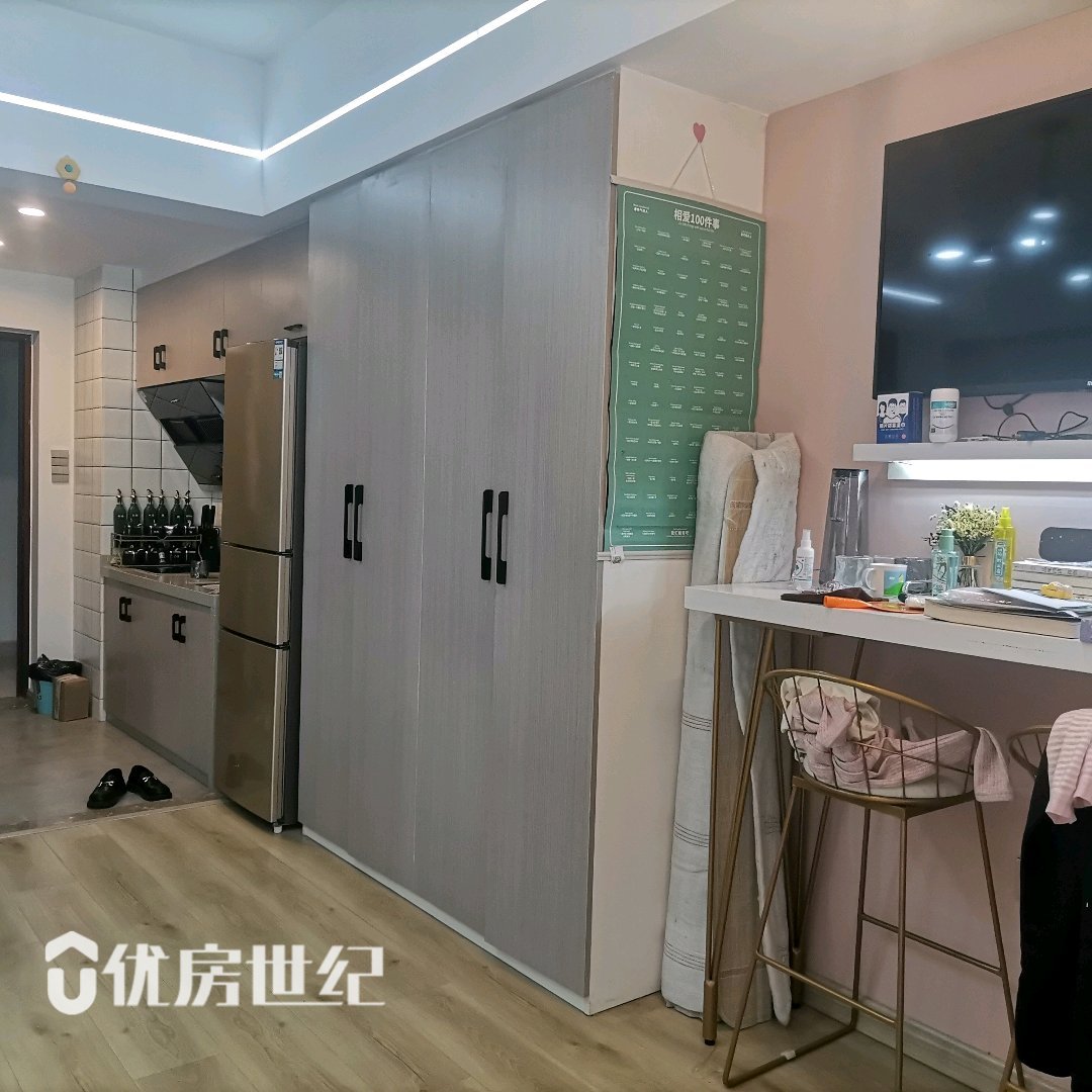 天茂城市广场,天茂1-1-1-1公寓 43万 租金18002