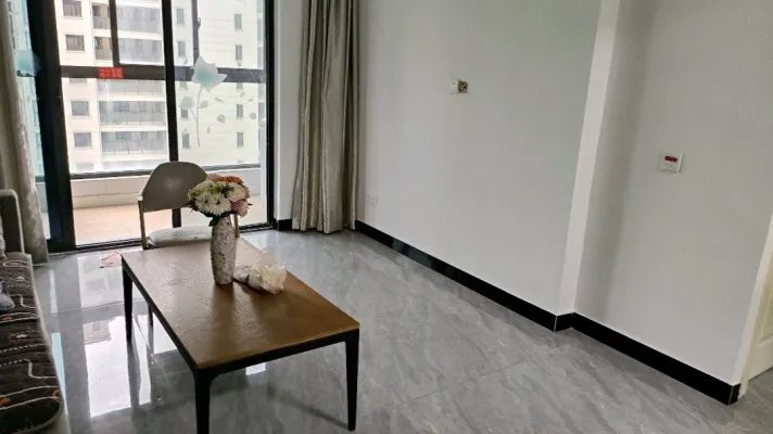 大悦湾 隔套2室烧天然气
