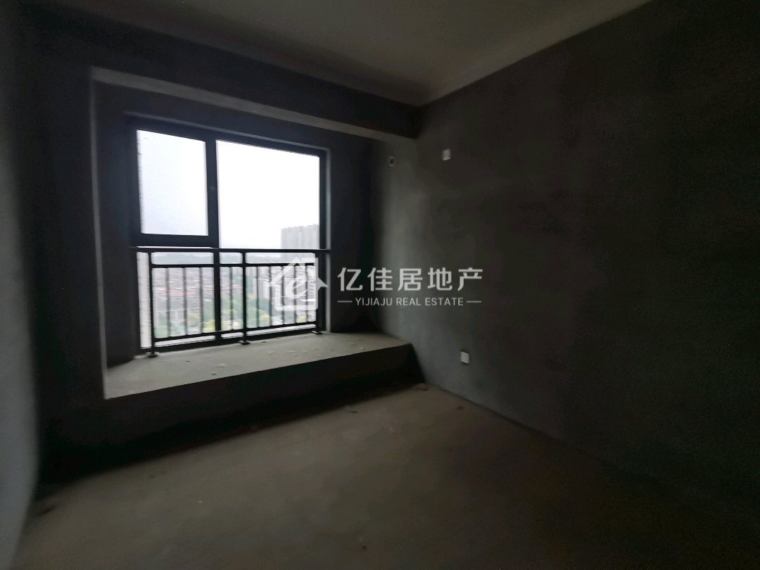 汝州龙府,精品好房,楼层好,视野广,汝州龙府4室2厅2卫2阳台!4