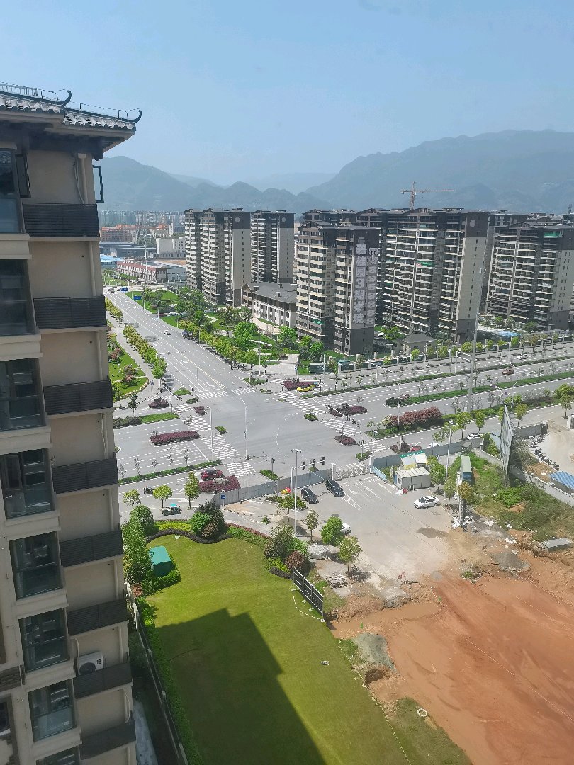 广银海棠湾,海棠湾毛坯三房出售,环境好出行方便14