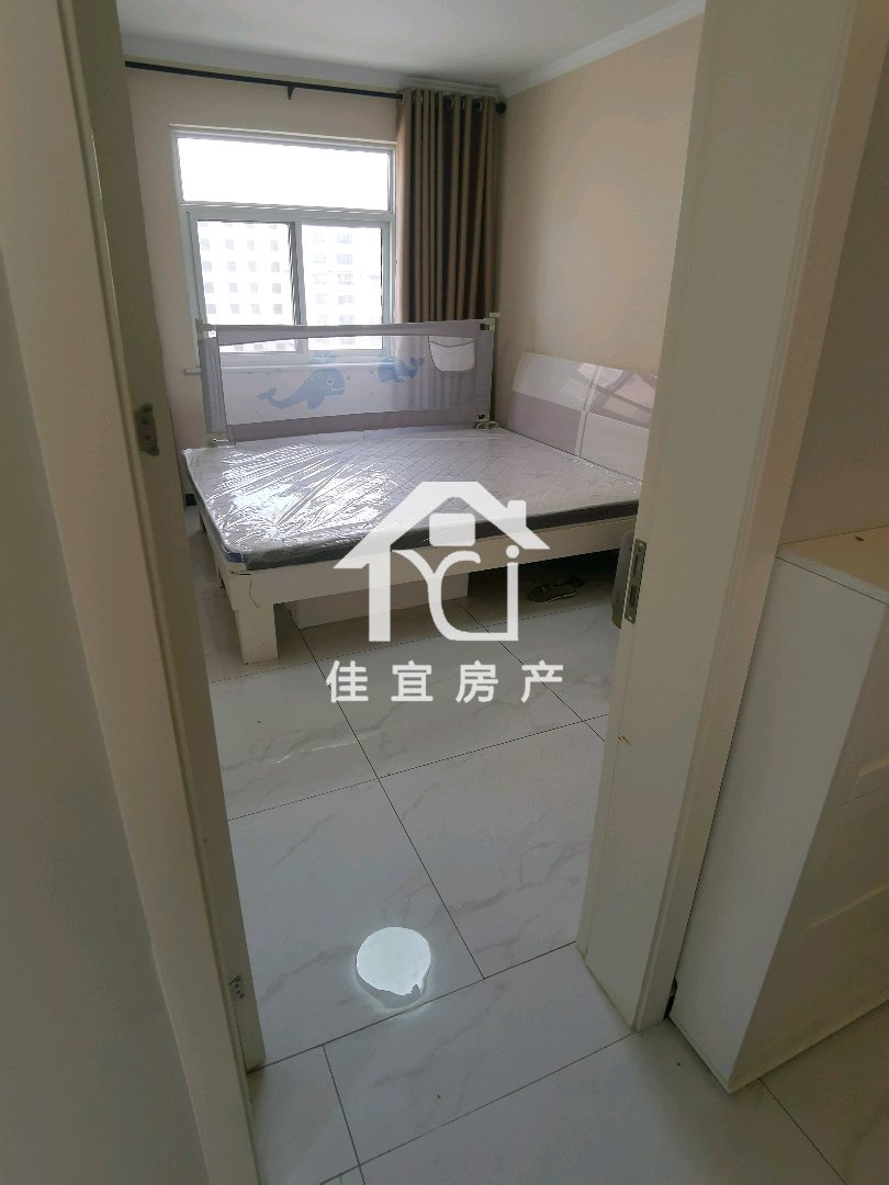 上海城,三室两厅两卫带家具家电7