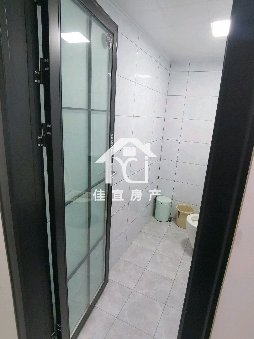 上海城,三室两厅两卫带家具家电8