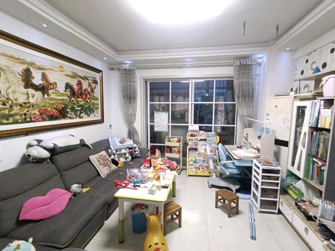 广诚美林湖,一梯两户 户型方正 南北通透1