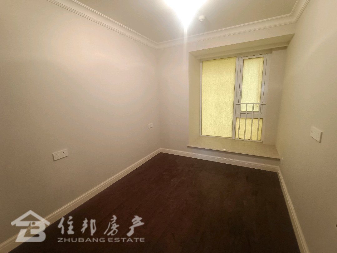 江南名府,江南名府南北超好的地段,住家舒适2