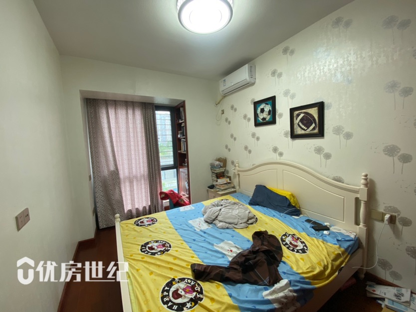上东曼哈顿,上东曼哈顿精装大4房 周六看房比较方便6