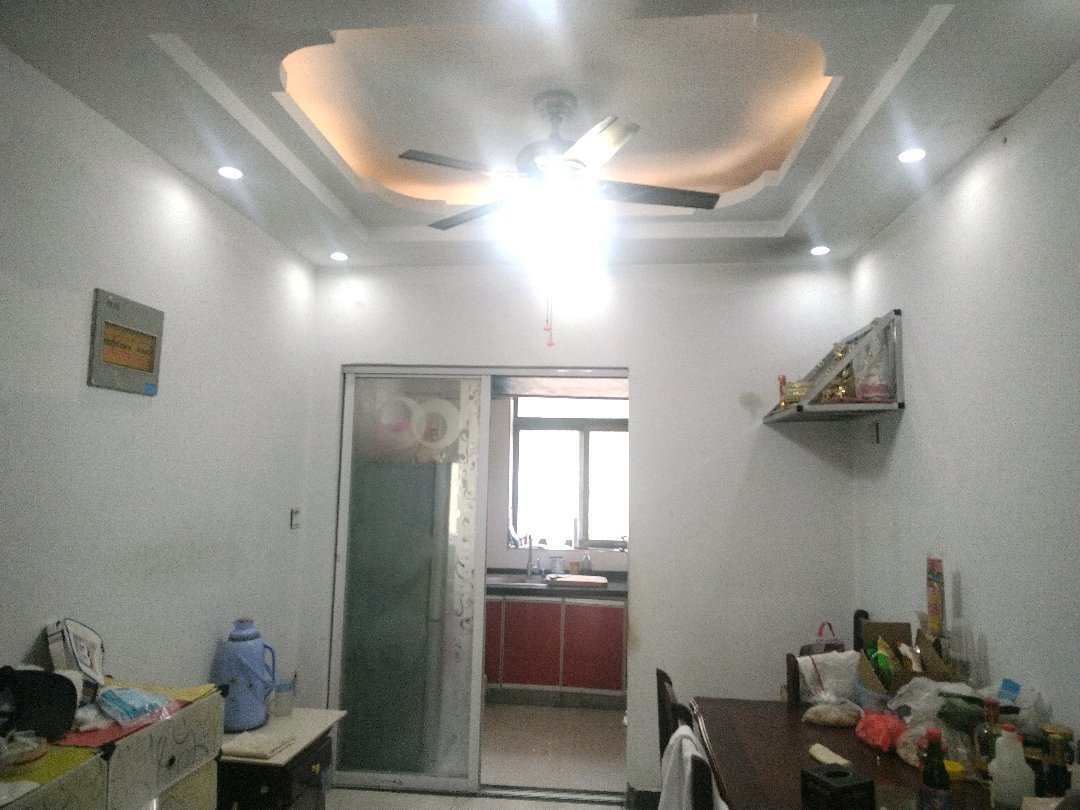 康鑫园,两室一厅,家具家电全送,2