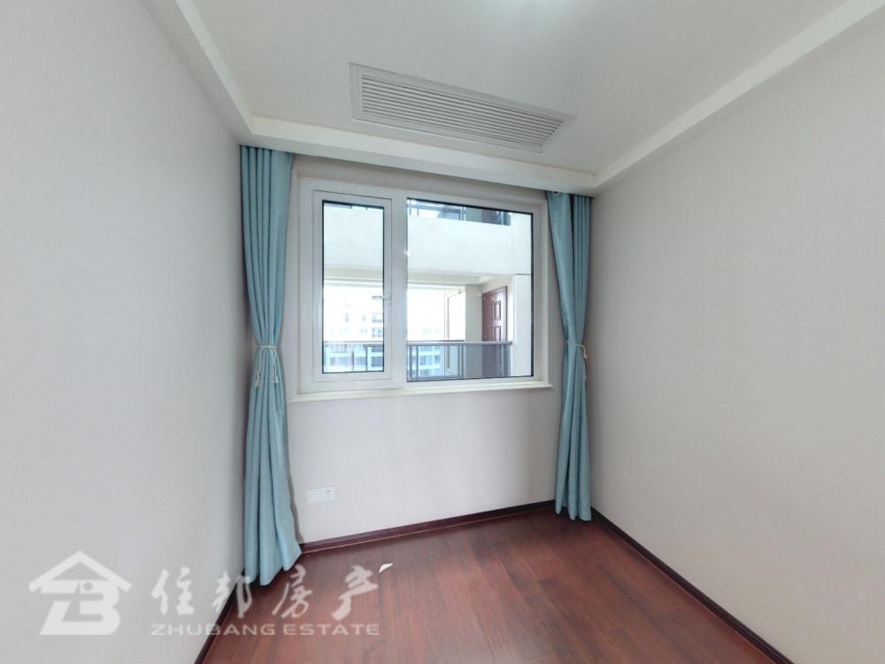 宁东拥潮府,建设三路双地铁口,采光视野好.精装交付2