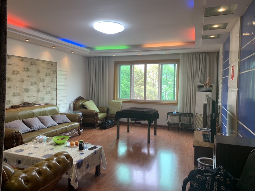 总工会宿舍,广中对面,世纪花园酒店旁,停车方便,生活交通便利5