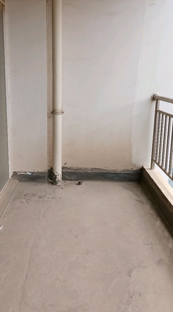 丽水金都,南片区丽水金都四居室南北朝向,毛坯房,带车位10