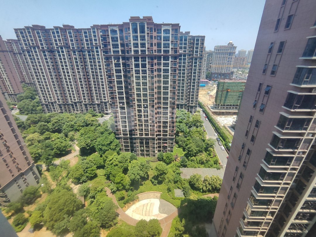 汇仁阳光花园,难得一见的汇仁阳光花园精装小户型 总价低,朝向好!7