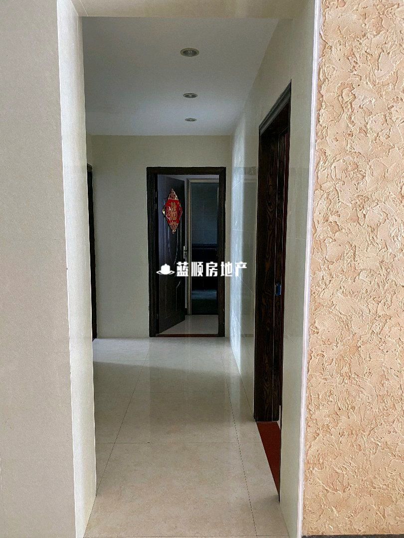 帝豪景园,【帝豪景园】5A景区旁山清水秀里,经典3室2厅,拎包入住!3
