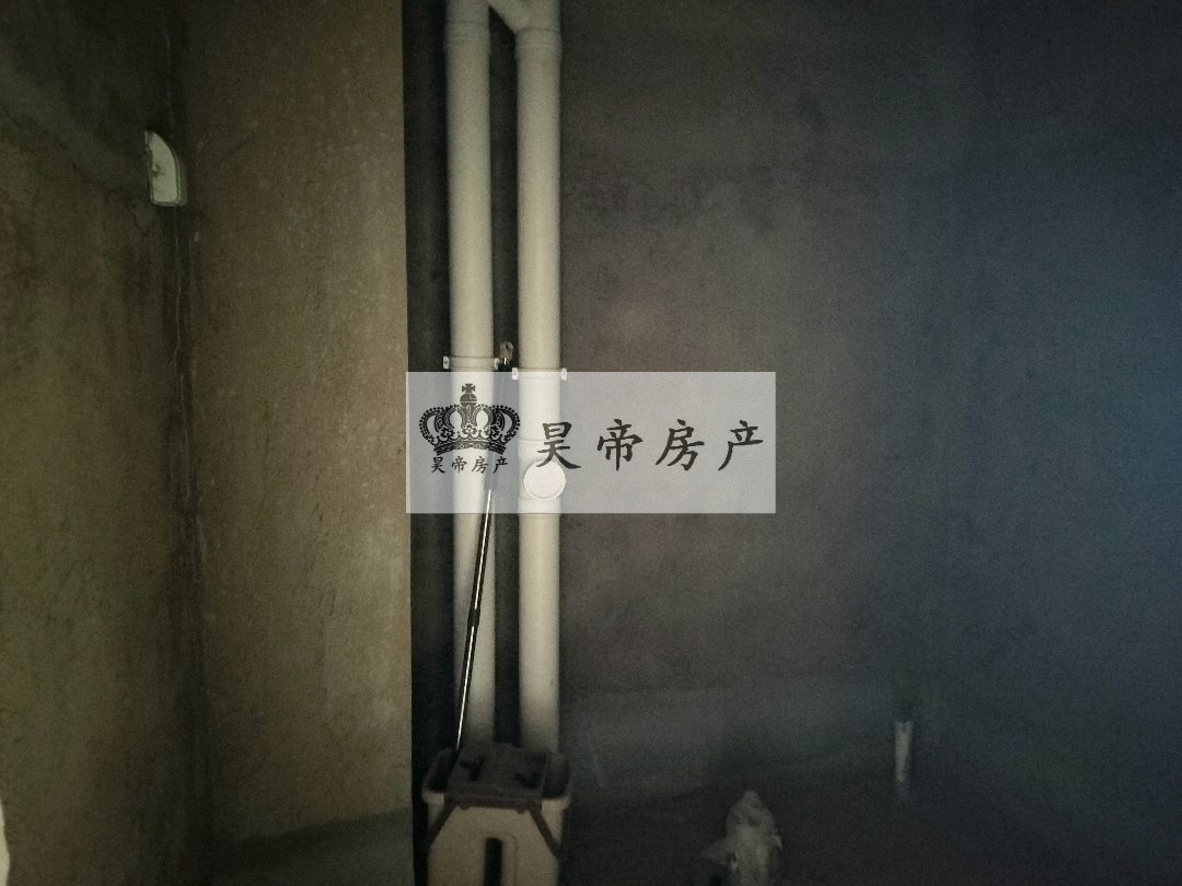 银凤苑,银凤苑电梯房,两室两厅一卫,南北通透,毛坯,房东随时配合8
