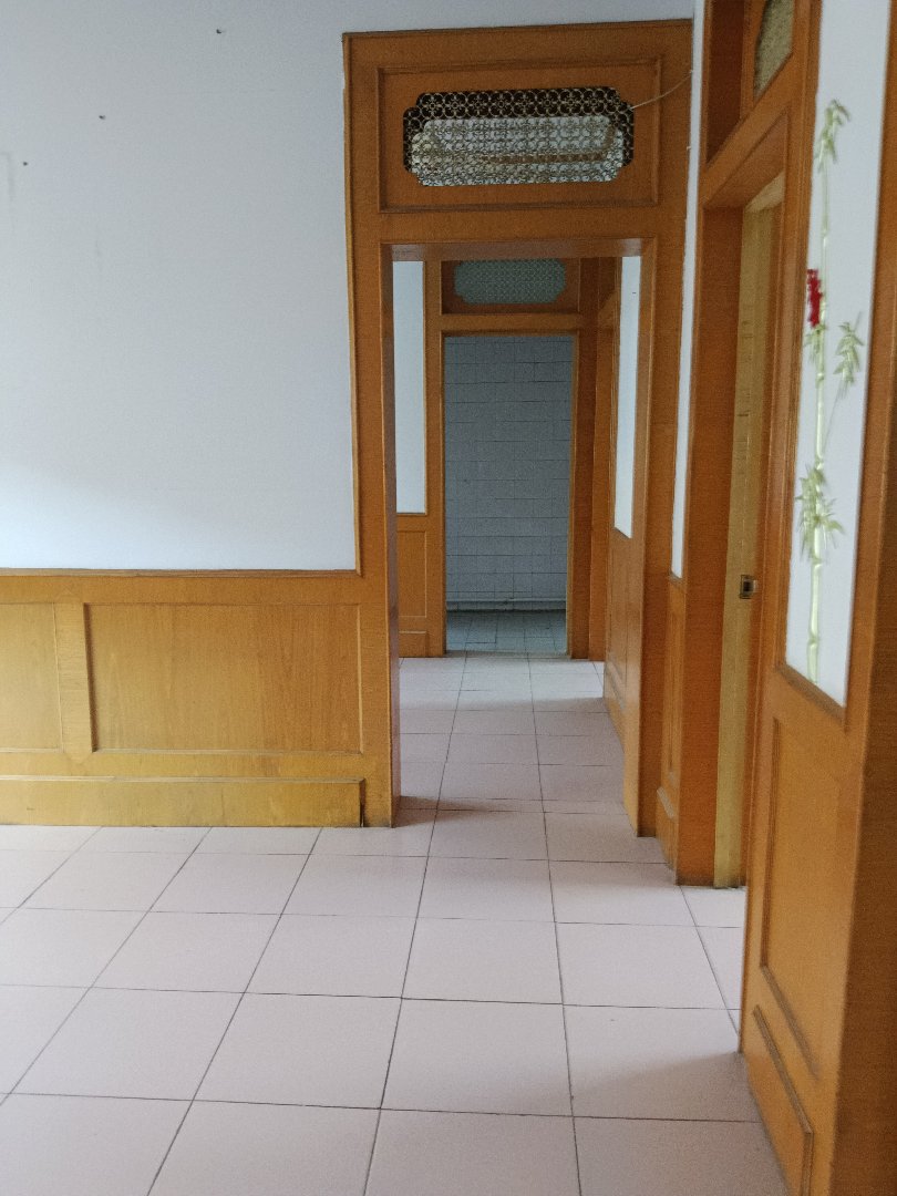 云涛小区,简装修,带储藏室,双气开户,证出五年7