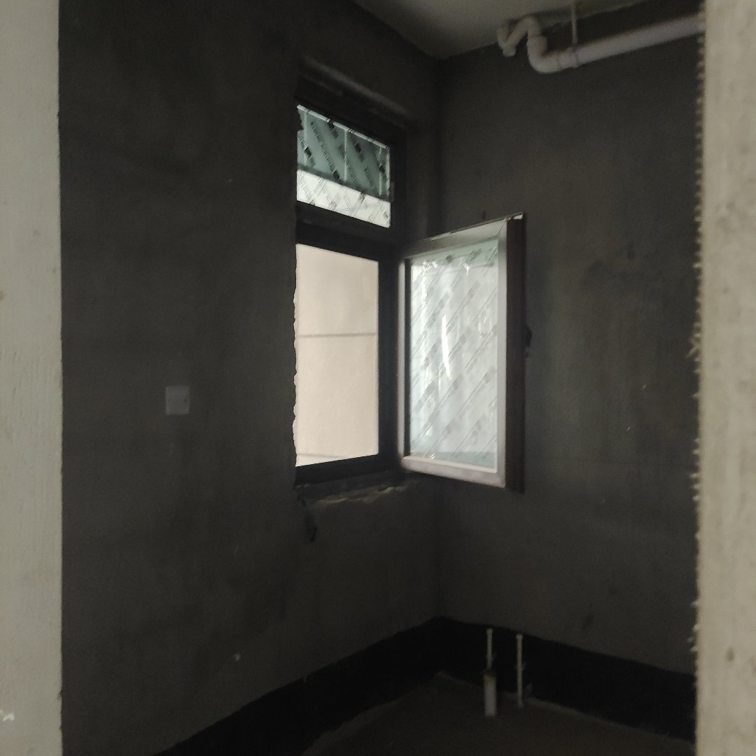 壹号院,下跃夹层已做好。窗户换了花费30多万6