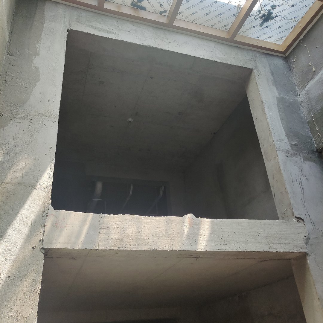 壹号院,下跃夹层已做好。窗户换了花费30多万4