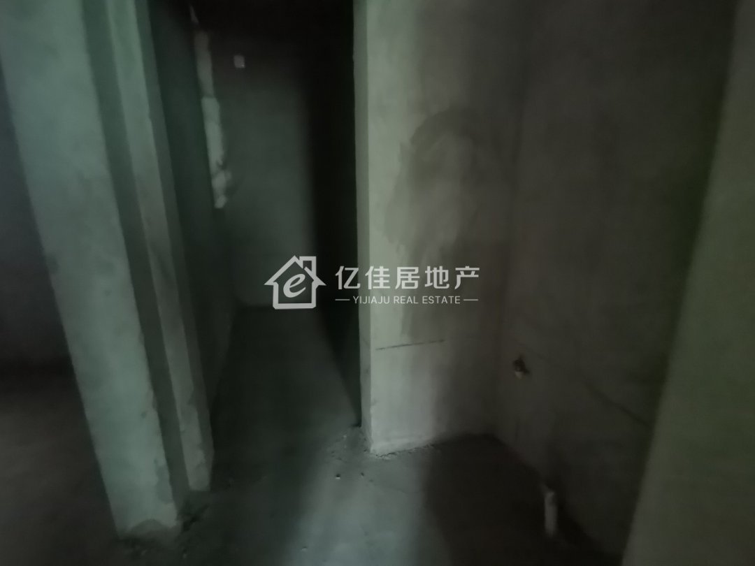 江山壹号,江山壹号,好房出售,价格美丽,三居室,随心装修,可分期!2